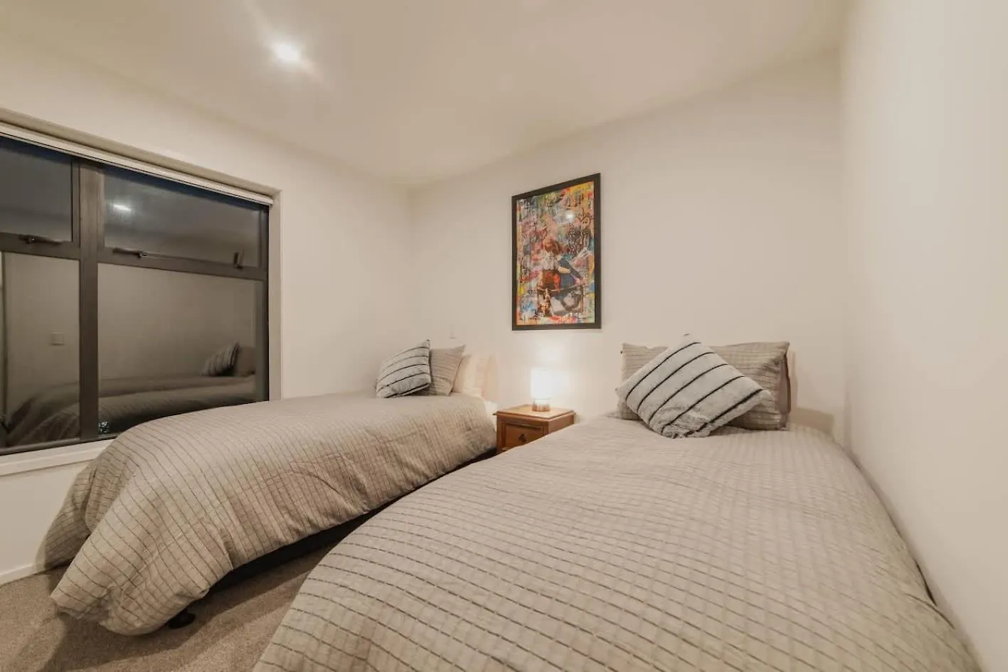 Holiday home 2Br Stay In The City Free Wi-Fi - Gloucester Christchurch New Zealand