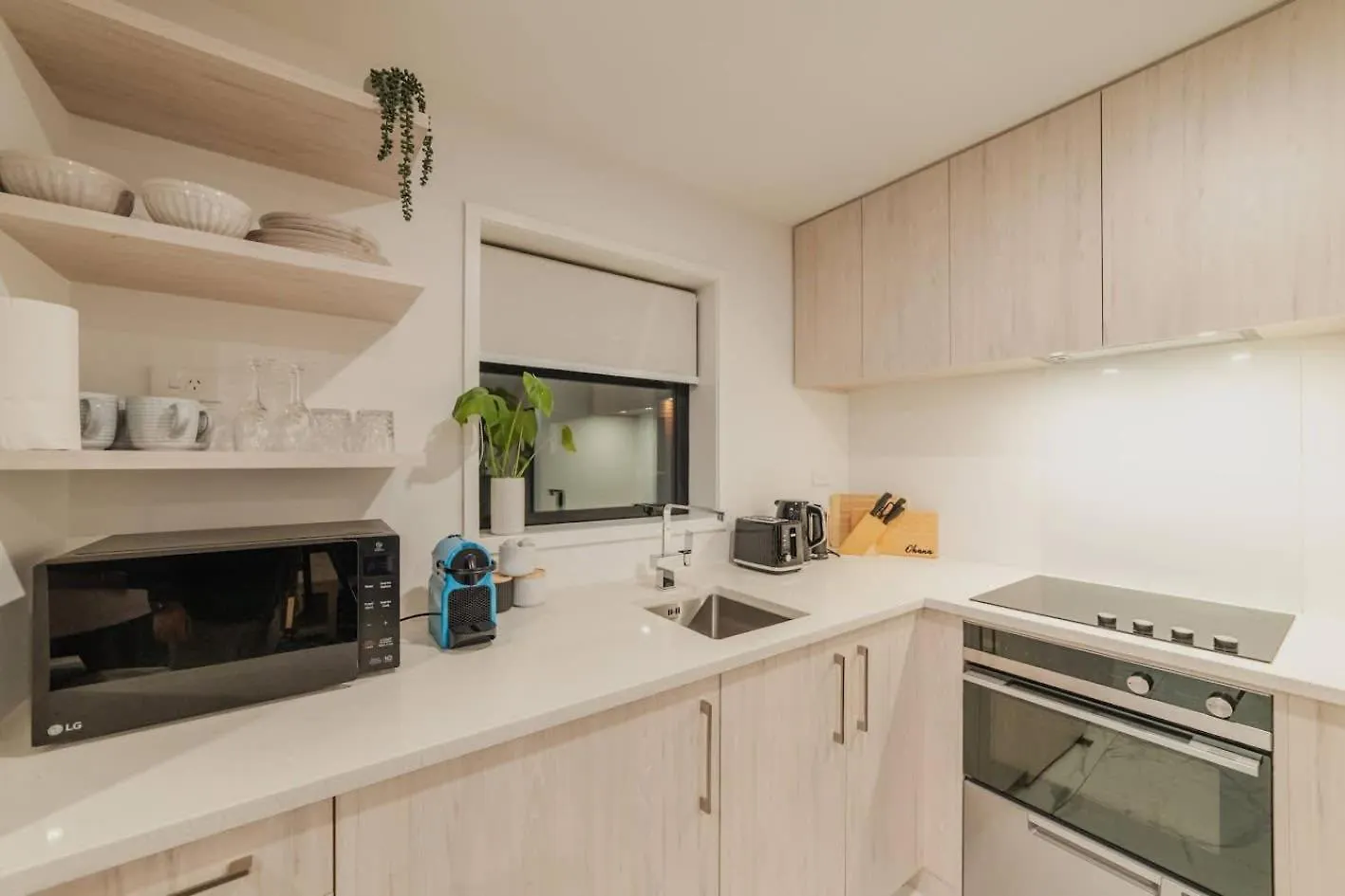 Holiday home 2Br Stay In The City Free Wi-Fi - Gloucester Christchurch New Zealand
